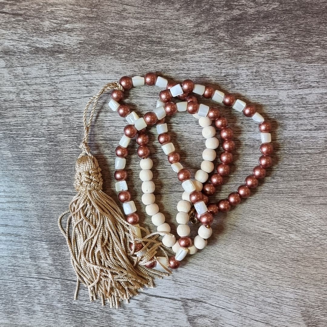 Cream Bead Diffuser Necklace