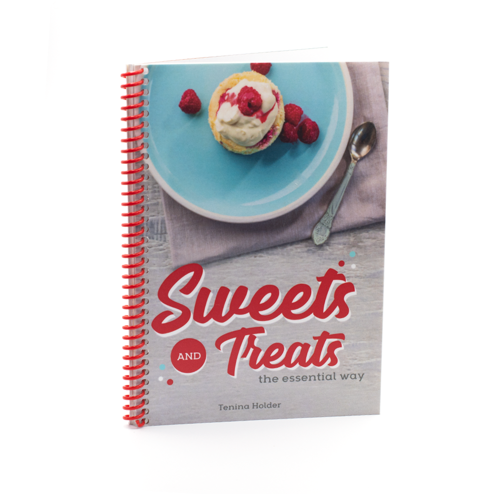 Sweets & Treats the Essential Way : Recipe Book with Tenina Holder