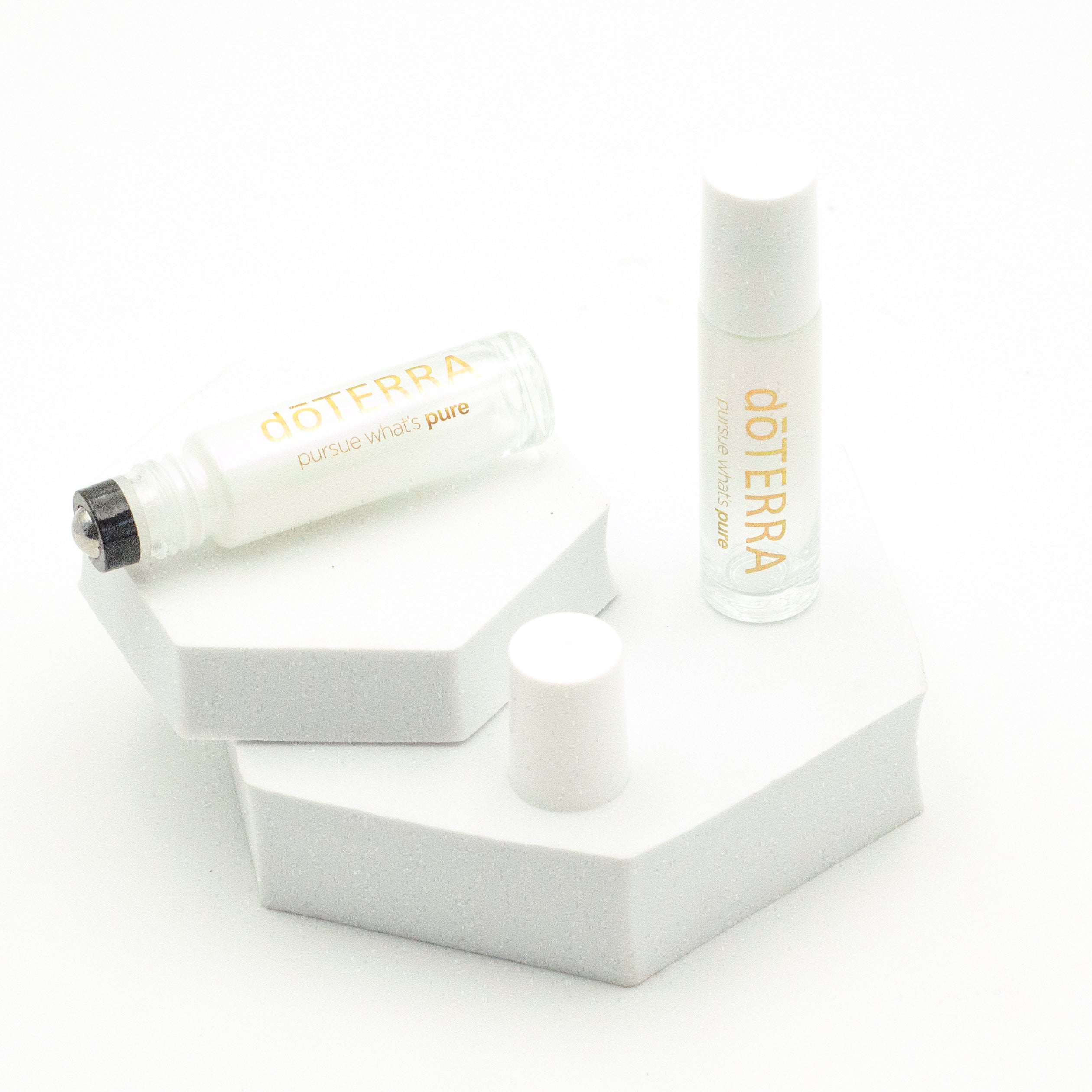 10ml dōTERRA Pearl White Roller Bottle with White Cap (2pk)