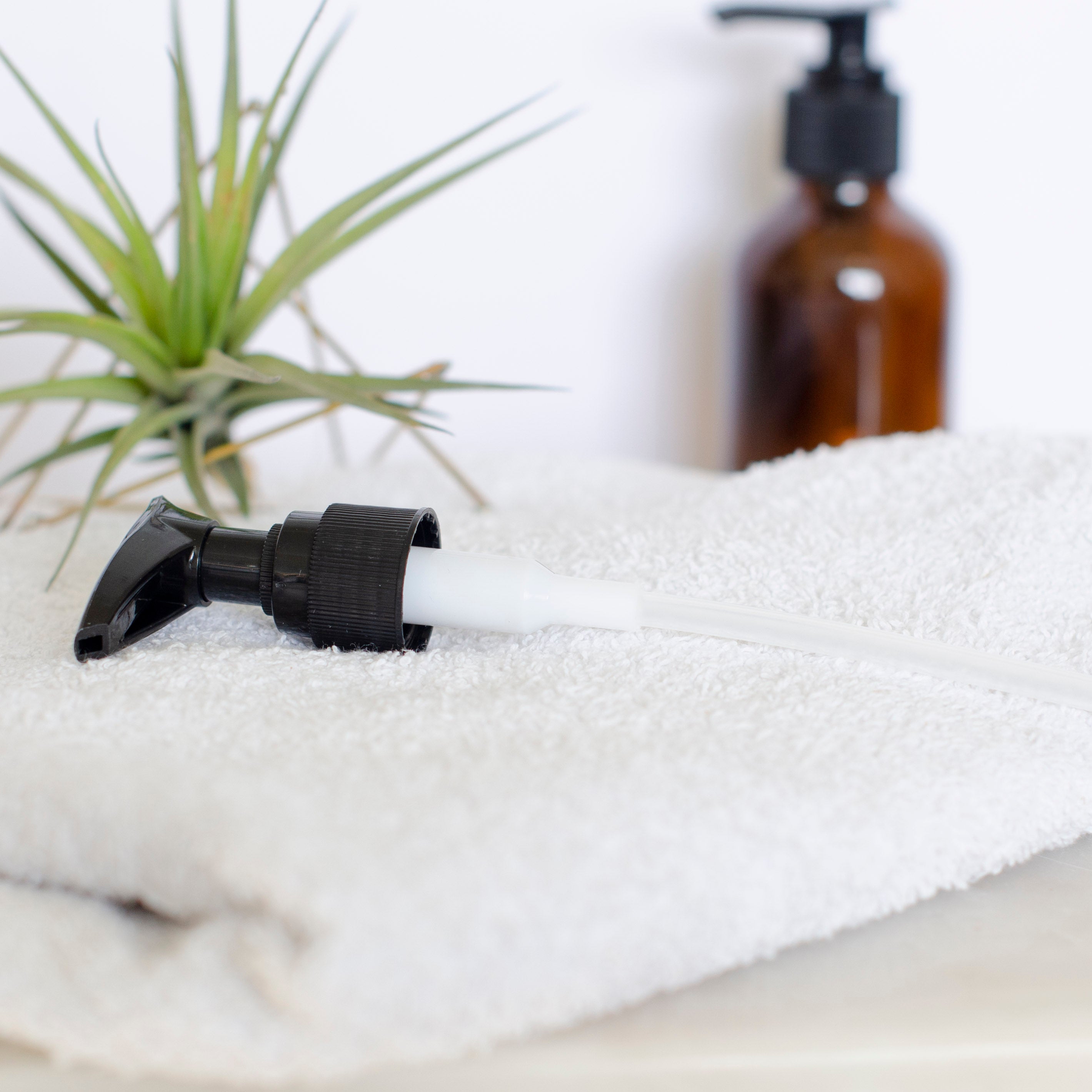 Lotion or Liquid Pump Top for 120 ml Glass Bottle (Single)