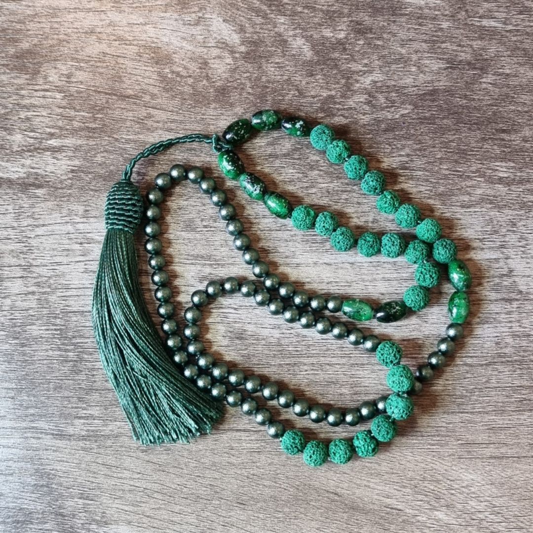 Emerald Green Bead Diffuser Necklace